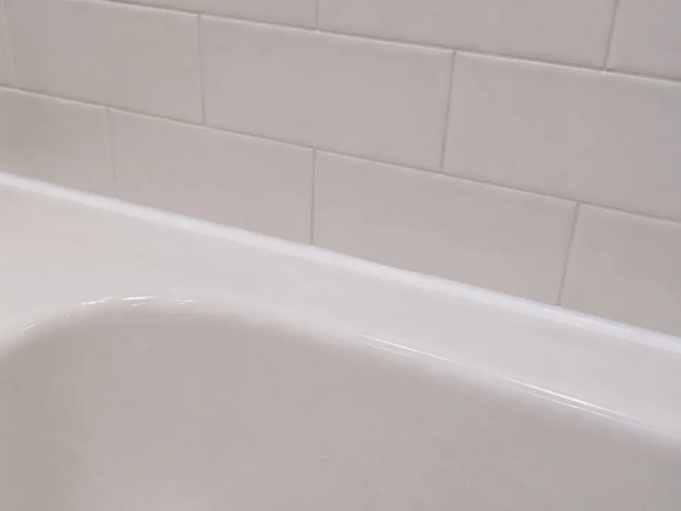 White silicone finish after